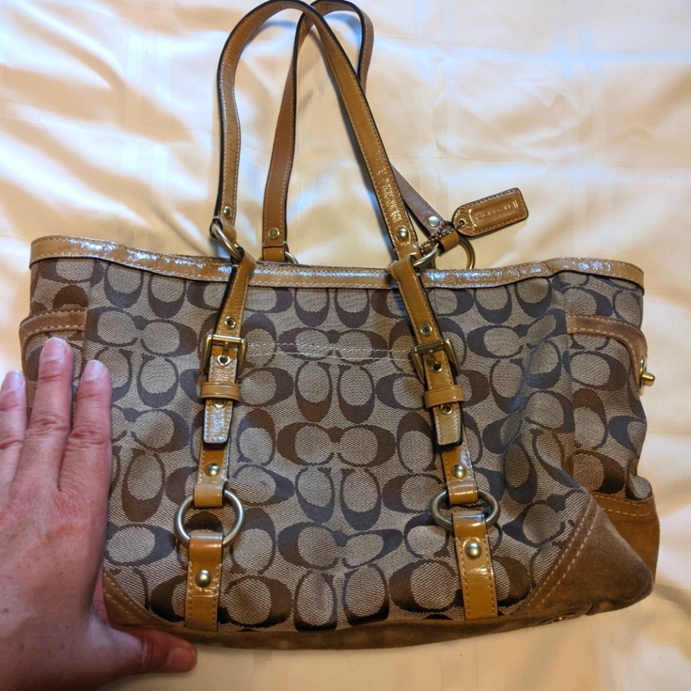 Coach purse